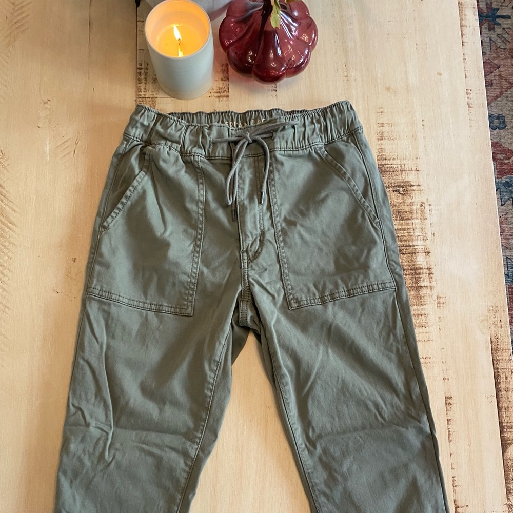 American Eagle Joggers